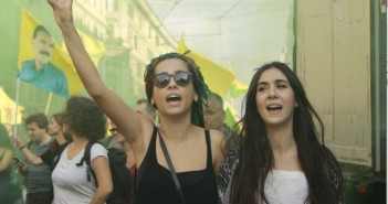 FILIZ ŞAYBAK la comandante curda avesta-comanmdante-curda