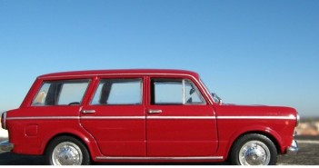 AUTO E TECNOLOGIA: IERI, OGGI E DOMANI 1100R