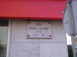 Lisbona.2.rua-maria-lalande-placa.Debora-Ricci.jpg