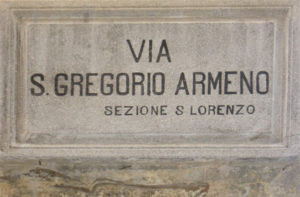 Foto-2.Napoli.San-Gregorio-Armeno-300x197