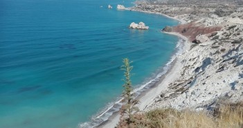 Cipro l’isola di Afrodite lo-scoglio-di-afrodite