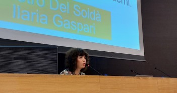 Ilaria Gaspari parla a Fuoriclassico