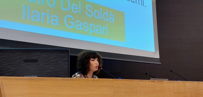 Ilaria Gaspari parla a Fuoriclassico